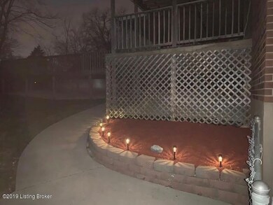 6201 Timmy Ct, Louisville, KY 40219 - photo 7