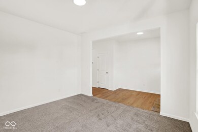 7056 Jackson Dr, Cumberland, IN 46229 - photo 7