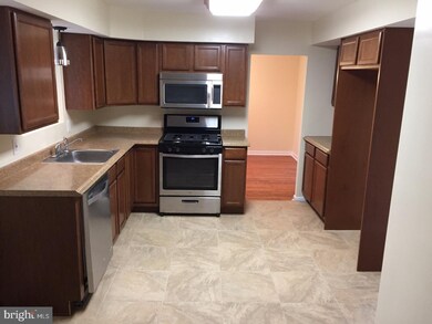 14 Biscayne Blvd, West Deptford, NJ 08096 - photo 6