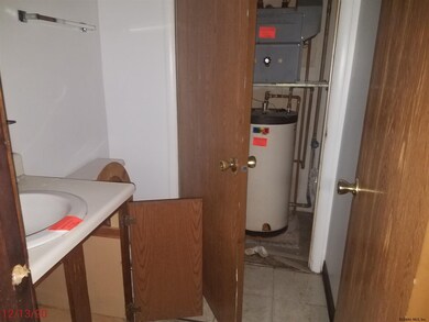 121 Broad St, Albany, NY 12202 - photo 7
