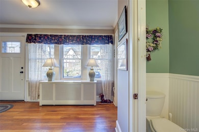 67-118 Dartmouth St, Flushing, NY 11375 - photo 5