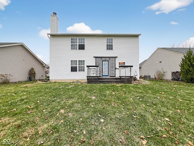 6743 Lexington Cir, Zionsville, IN 46077 - photo 2