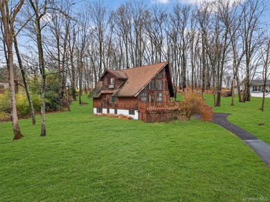 74 Brandy Ln, Wappingers Falls, NY 12590 - photo 2