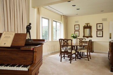 99 Florence St unit 203A, Chestnut Hill, MA 02467 - photo 3