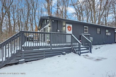 5306 Ledgewood Dr, Tobyhanna, PA 18466 - photo 4