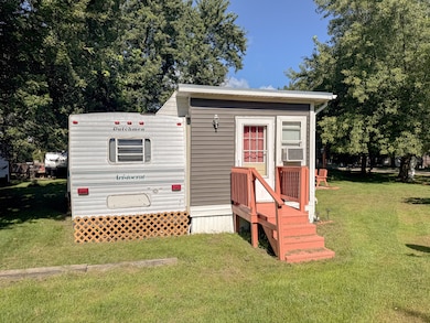 9/219 Woodhaven Dr E, Sublette, IL 61367 - photo 2