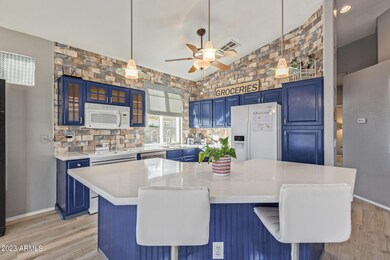 9227 E Lompoc Ave, Mesa, AZ 85209 - photo 6