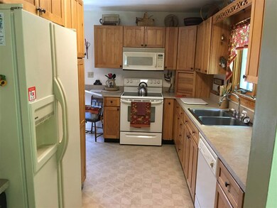 1447 Brockway Mills Rd, Springfield, VT 05156 - photo 3