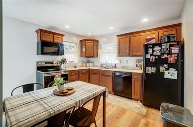 1215 S Blanchard St, Findlay, OH 45840 - photo 7