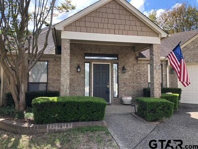 909 909 Wicket Ct, Tyler, TX 75703 - photo 2