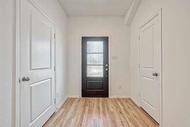 18418 Cobalt Cove Ln, Hockley, TX 77447 - photo 5