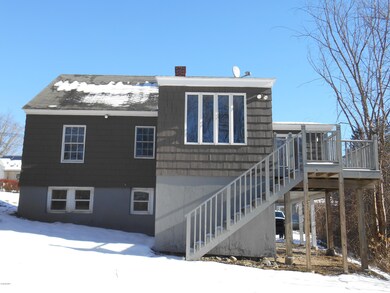 51 Essex St, Pittsfield, MA 01201 - photo 3