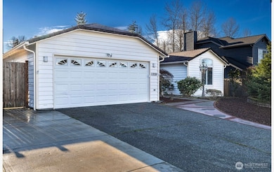 11209 SE 267th Place, Kent, WA 98030 - photo 4