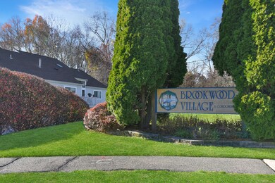 37 Brookwood Dr unit G, Rocky Hill, CT 06067 - photo 2