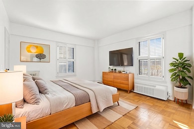 Gateway Georgetown Condos unit 214, Washington, DC 20007 - photo 6