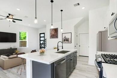 8512 West St, Houston, TX 77093 - photo 7