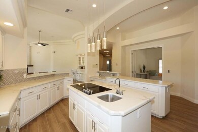 Kitchen-Island