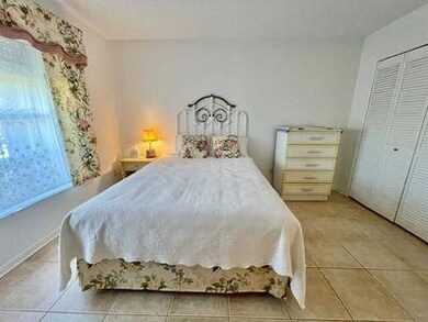 1950 NE Indian River Dr unit 104, Jensen Beach, FL 34957 - photo 6