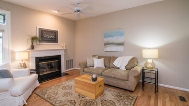 2063 Bent Trail Ct unit 19, Ann Arbor, MI 48108 - photo 6