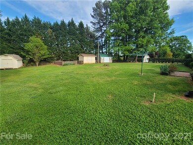 1837 Kenmore Dr unit 12, Statesville, NC 28625 - photo 4