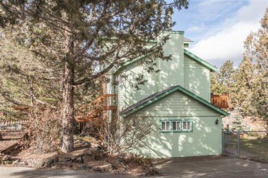 155 SE Windance Ct, Bend, OR 97702 - photo 2