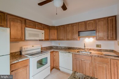 10960 Trotting Ridge Way, Columbia, MD 21044 - photo 3