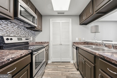 The Villa at Buckhead Heights unit 801, Atlanta, GA 30326 - photo 7