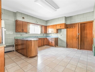 165 Sessions St, Providence, RI 02906 - photo 7