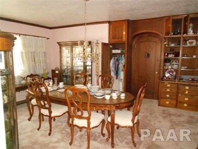 4115 W Richwoods Blvd, Peoria, IL 61615 - photo 7