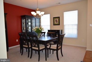 44024 Delphinium Dr, California, MD 20619 - photo 4