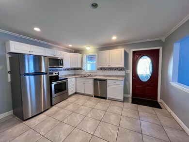 4 Myrtle St, Westbrook, ME 04092 - photo 2