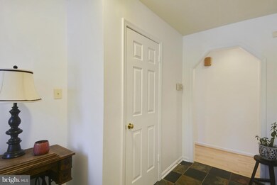 2515 Trophy Ln, Reston, VA 20191 - photo 5