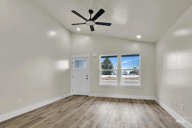 312 N 11th St, Parma, ID 83660 - photo 5