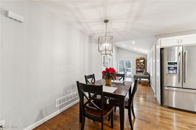 526 Glen Park Dr, Bay Village, OH 44140 - photo 6