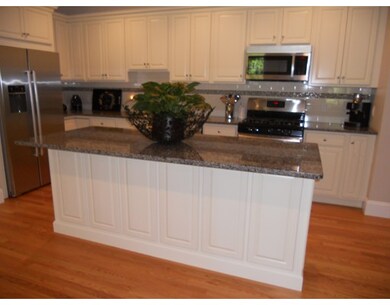 325 Bacon St unit TH - 6, Waltham, MA 02451 - photo 3