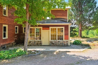 46 Indian Point Rd, Bomoseen, VT 05732 - photo 2