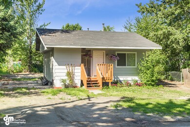 3804 Wilson Street Anchorage-large-004-E