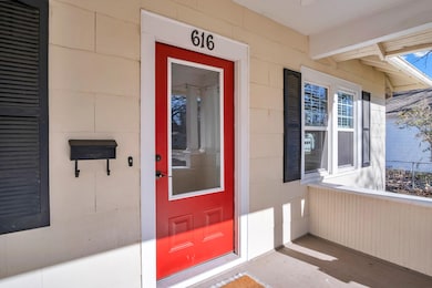 616 W 6th St, Newton, KS 67114 - photo 3