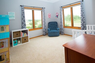 N9354 Wood Duck Cir, Belleville, WI 53508 - photo 7