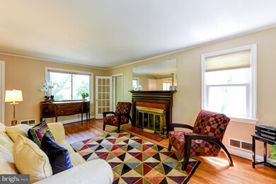 7106 14th Ave, Takoma Park, MD 20912 - photo 3