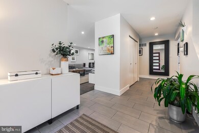 1747 Green Valley Rd, Havertown, PA 19083 - photo 2