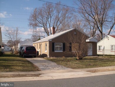 415 Martin Dr, New Castle, DE 19720 - photo 2