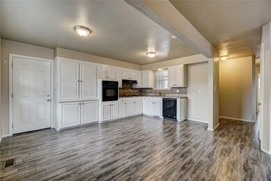 4100 NW 54th St, Oklahoma City, OK 73112 - photo 6