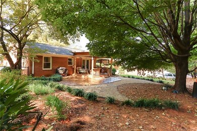 912 Carolyn St, Statesville, NC 28677 - photo 3