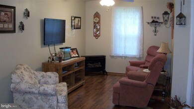 14585 Kilgore Rd, Stewartstown, PA 17363 - photo 4