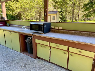 281 Willys Way, Newport, WA 99156 - photo 5