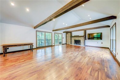 8401 Pflumm Rd, Lenexa, KS 66215 - photo 5