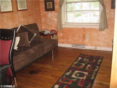 Bedroom - Bedroom 2, hardwood flooring, lighted ce