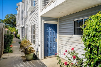 1030 Ruberta Ave unit 12, Glendale, CA 91201 - photo 2