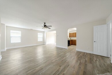 25218 Judson Bend, San Antonio, TX 78261 - photo 6